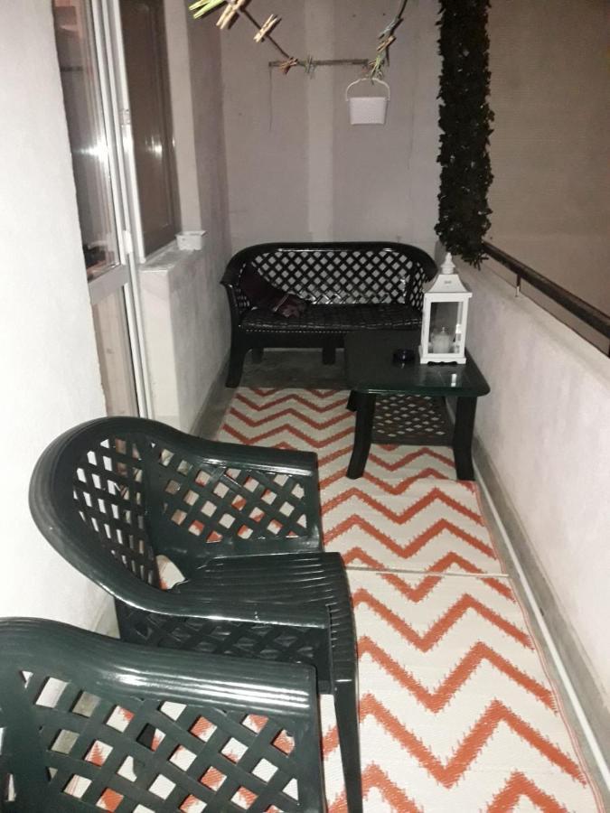 Hellen'S Ultracentral Apartament Buzău Eksteriør billede